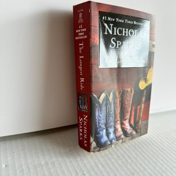 The Longest Ride By Nicholas Sparks Paperback Book - Picture 3 of 5
